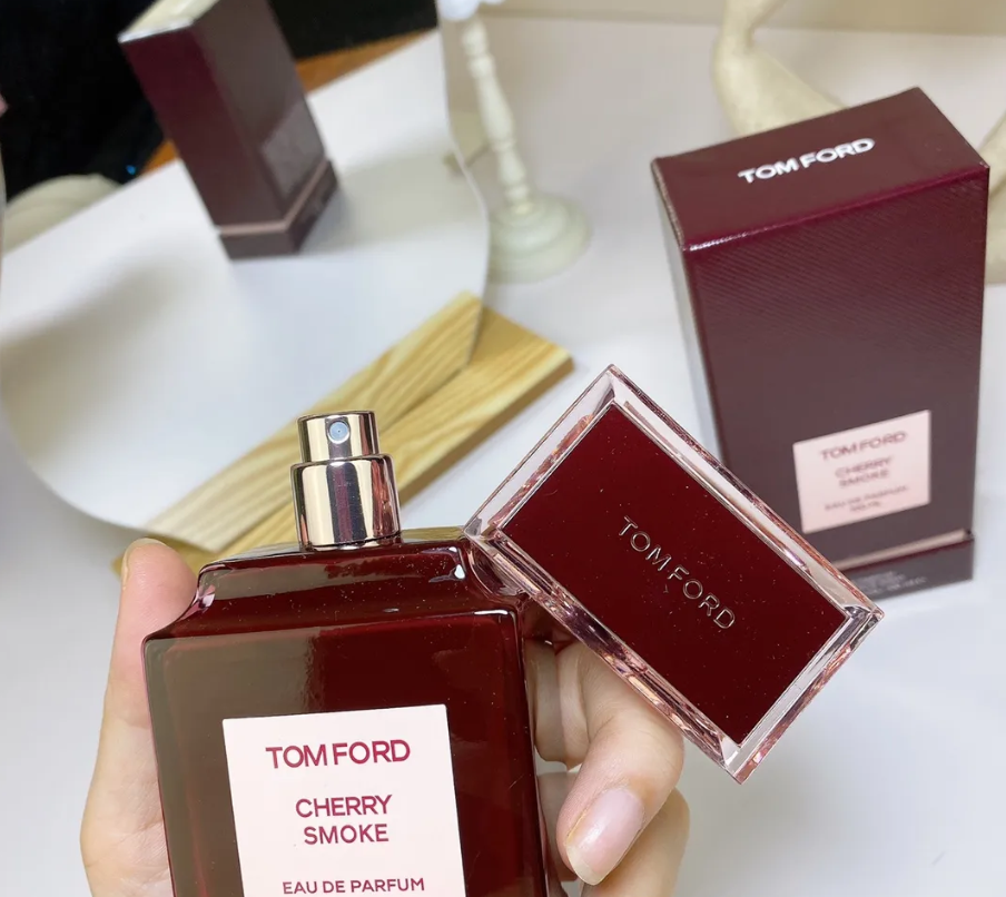 Tom Ford Cherry Smoke