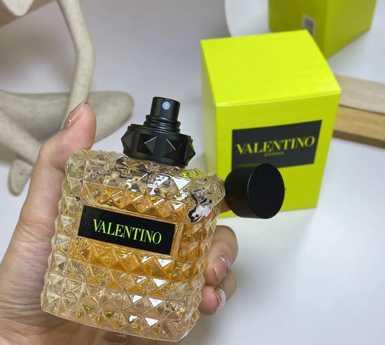 VALENTINO Donna Born In Roma YELLOW DREAM EDP 100ML